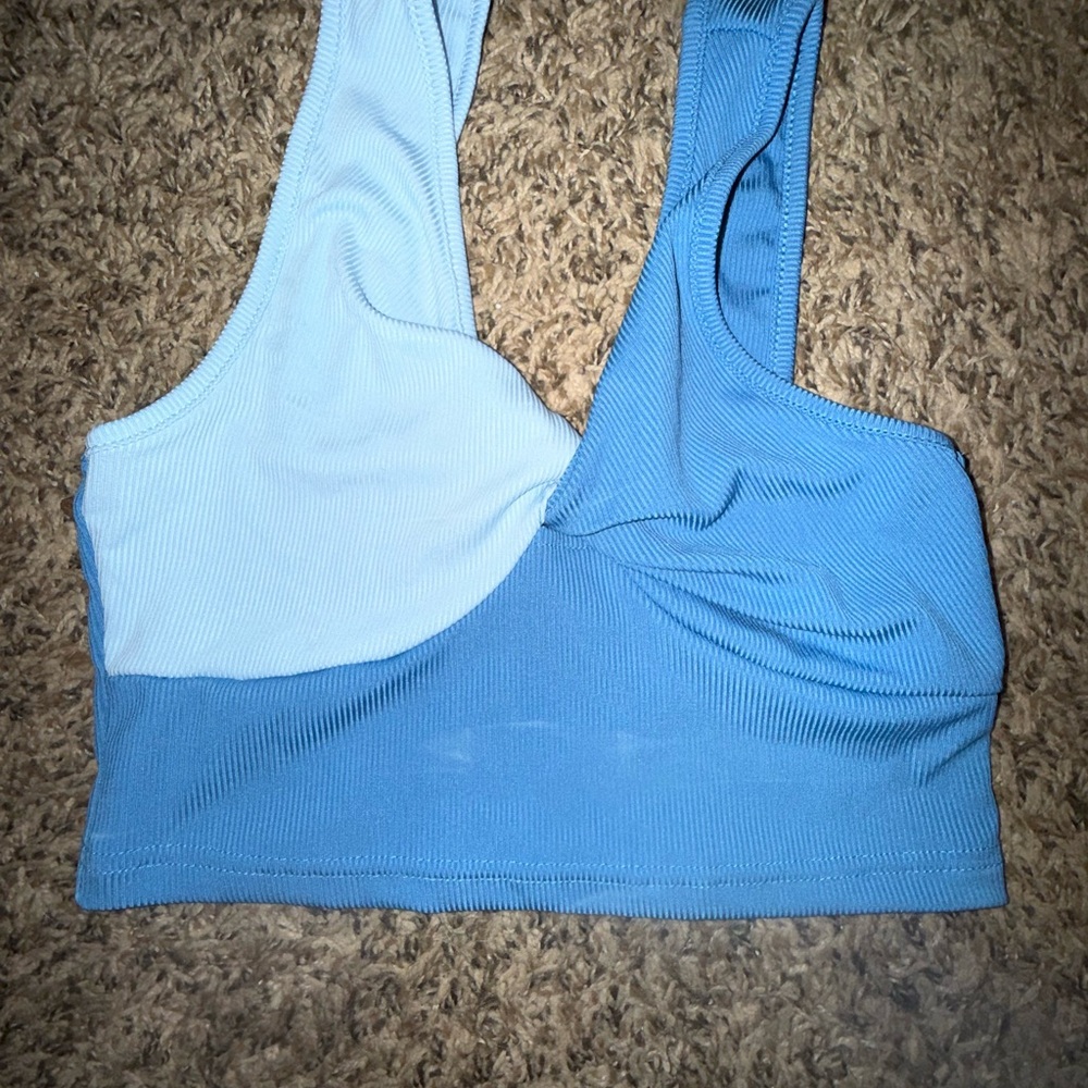 SHEIN Two-Tone Blue Crop Top